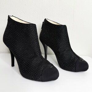 CHANEL CC Logo Beaded Black Ankle Boots Size 38.5